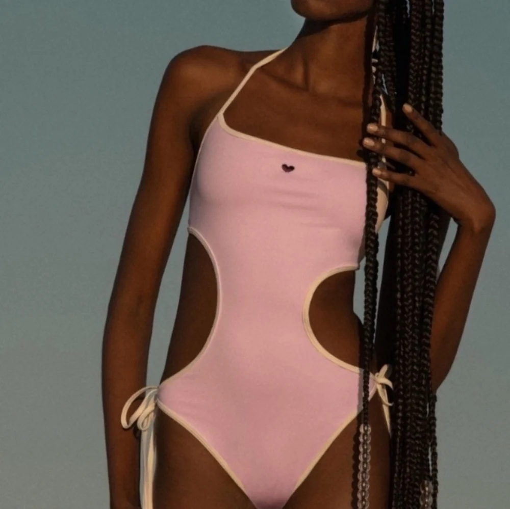 New!Frankies Bikini Amalia‎ One-piece Monokini Pink Heart
